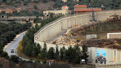 تفاصيل زيارة بريطانية سرية للسراي واليرزة: نشر أبراج المراقبة جنوباً شرطٌ للحل مع إسرائيل