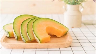 هل الشمام قبل النوم يزيد الوزن؟