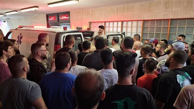 بالفيديو والصور: صيدا تستقبل جثمان ابنها الشهيد يوسف جلول ونقابة 