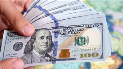 بينها 3 عربية.. إليكم أول 10 دول تُرسل منها تحويلات مالية!