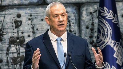 حتى 8 حزيران... تهديدٌ من غانتس بالانسحاب من حكومة الطوارئ!