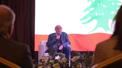 الزيارة الأولى منذ اتفاق الدوحة... ما وصيّة جنبلاط من قطر؟