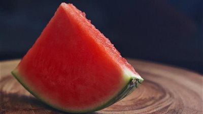 تعشق البطيخ؟- احذر تناوله في هذا الوقت