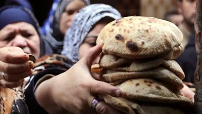 إبتداءً من هذا التاريخ... دولة عربيّة تُقرّر رفع سعر الخبز