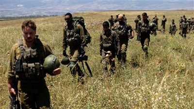 تأرجح ميزان الحرب والتسوية: قوة 