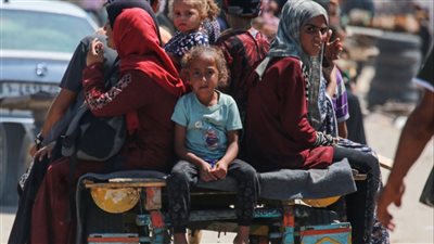 إسرائيل أقرب إلى مفترق طرق... الجيش يواصل «تمرّده»: لن نقضي على «حماس»