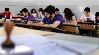 طلاب الجنوب يُمتحنون بأماكن تواجدهم: المسابقات بالغة السهولة