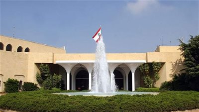 تحريك الملف الرئاسي من بوابة «الخُماسية» وفصله عن نهاية الحرب لتنفيس احتقان داخلي بلغ مداه