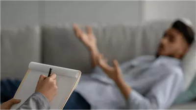 المريض النفسي بين نارين.. صراع مع الذات ووصمة العار المجتمعية