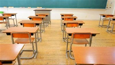 طلاب عادوا من الخليج.. مدارس لبنان تتخطى الأزمات