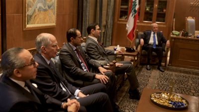 الخماسية من وسيط إلى حائط مبكى المبادرات