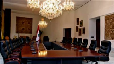 مَن يسابق مَن في نسف جسور الحوار؟