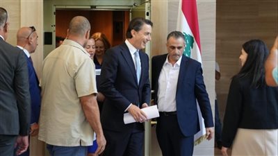 رئاسة الجمهورية تعود إلى أجندة الأميركيين والفرنسيين