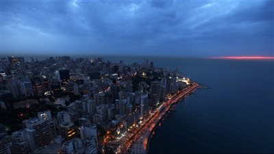 أبرزها لبنان.. قطع الكهرباء يرهق 7 دول عربية