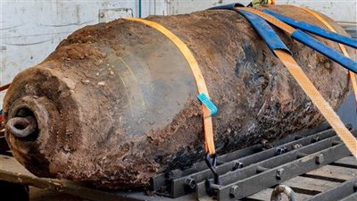 تفجير قنبلة من مخلفات الحرب العالمية الثانية