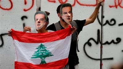 الدولة vs رياض سلامة... 