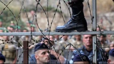 الشارع يغلي: العسكريون المتقاعدون يمنعون عقد مجلس الوزراء