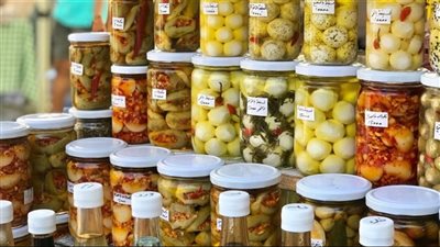 المونة اللبنانية بمواجهة العواصف.. من الاكتفاء المنزلي إلى 