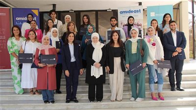 مؤسسة الحريري بالشراكة مع 