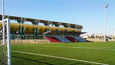 رغم صُغر سنها.. شابة لبنانية من لاعبة كرة قدم إلى حَكَمٍ دولي