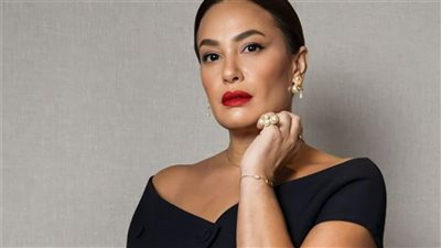  هند صبري تتضامن مع غزة وبيروت: 