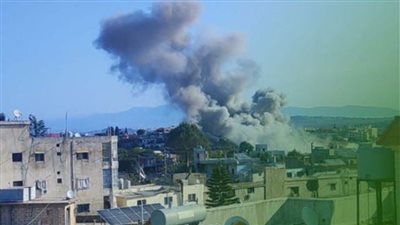 تتكوّن من 15 شخصًا... الجيش الإسرائيلي يستهدف عائلة تقطف الزيتون في الجنوب!