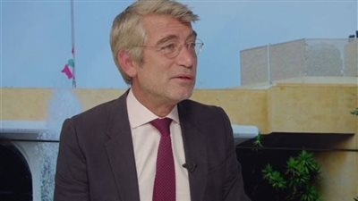 فياض: العراق يوافق على تجديد عقد تزويد لبنان بالفيول