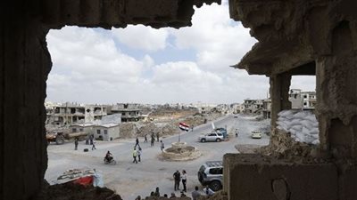 تطوراتٌ متسارعة... غارات إسرائيلية تستهدف مواقع سورية