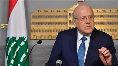 دخول مسؤولين سوريين سابقين إلى لبنان... ميقاتي: نتابع الموضوع