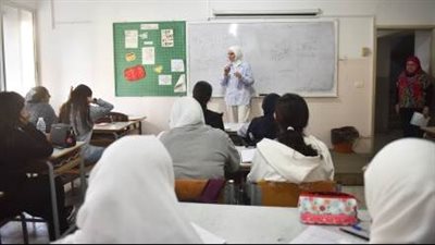 ترميم المدارس المدمّرة مستبعد: لا تعليم حضورياً للطلاب