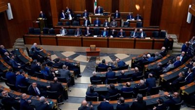 فرنجيه مستمر والمختارة تؤيد عون.. اشتعلت رئاسياً بين جنبلاط وباسيل