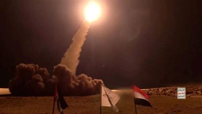 صاروخ من اليمن... وإنفجارات تهز إسرائيل