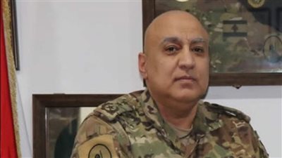 وزير الدفاع يكلف رئيس الأركان تأمين قيادة الجيش لحين تعيين قائد أصيل للجيش