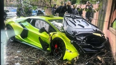 تعرّضت سيّارة 