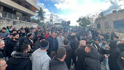 اعتصام احتجاجي في جنسنايا رفضاً للتقنين القاسي بالتيار.. حمادة : للتصعيد والتحرك امام مؤسسة كهرباء لبنان اذا لم تخفض الساعات من 10 الى 4