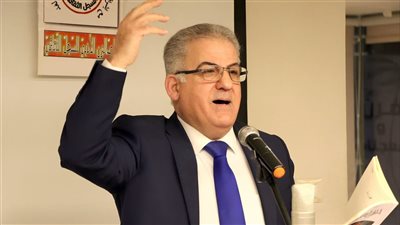 باسم عباس .. قمّة التجلّي شعراً!