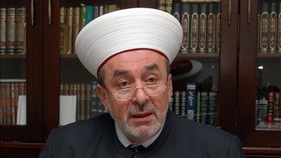 المفتي سوسان هنأ بحلول شهر رمضان المبارك : نسأل الله أن تتحقق السيادة والحرية والإستقرار للبنان في عهد جديد مأمول بالحق والعدل والعزة والكرامة