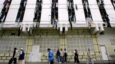 مئات السجناء السوريين في لبنان... ماذا يؤخّر الترحيل؟