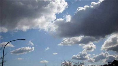 طقس متقلّب مع امطار غير شاملة.. والثلاثاء: استقرار تامّ