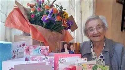 وُلدت عام 1914... جدة بريطانية تكشف عن حيل غريبة للحياة الطويلة