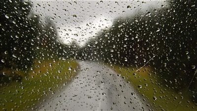  منخفض جوي بارد بانتظارنا... هذه تفاصيل الطقس