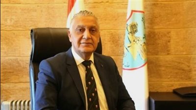 الدكتور حازم بديع... الجراح الذي يعالج جراح المدينة