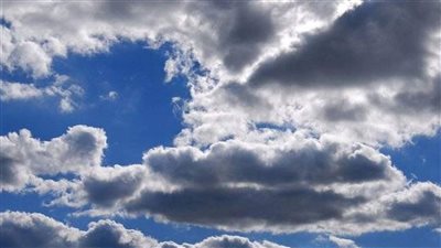 طقس متقلب واحتمال تساقط بعض الأمطار