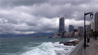  طقس متقلّب مغبرّ ودافئ...واحتمال أمطار