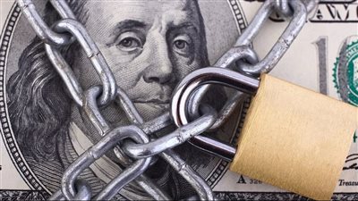 الكرة في الملعب النيابي... هل يقرّ قانون رفع السرية المصرفية تمهيداً لنهضة مالية؟