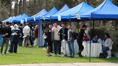 جامعة رفيق الحريري RHU نظمت معرض التوظيف السنوي 2025