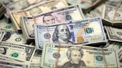 هكذا يهزّ الدولار 