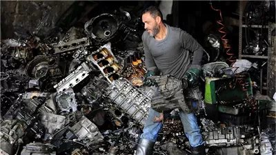 أصحاب العمل يمسكون بخناق العمال: الحدّ الأدنى للأجور نحو 27 مليون ليرة فقط