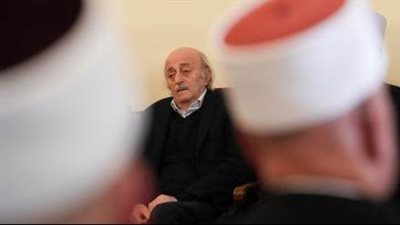 ماذا يخفي السجال بين جنبلاط وأورتاغوس؟