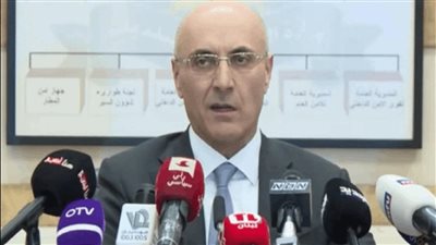 الحجار أدلى بصوته في شحيم: نؤكد حياد الدولة